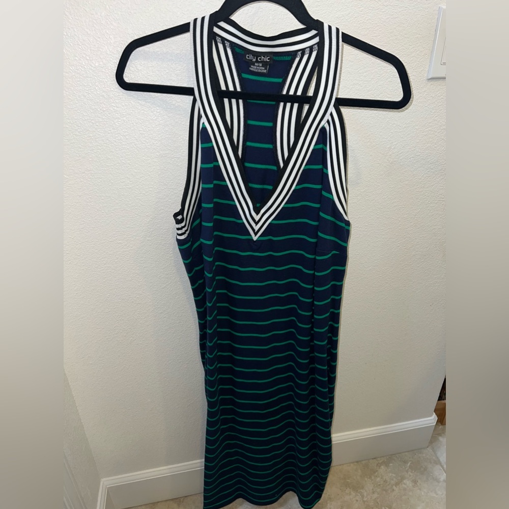 2 city chic dresses